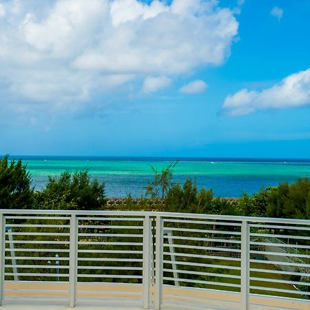 United Resort Ocean Front Онна Екстериор снимка